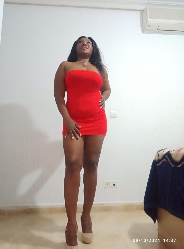 657440249: Chica busca chico en Málaga