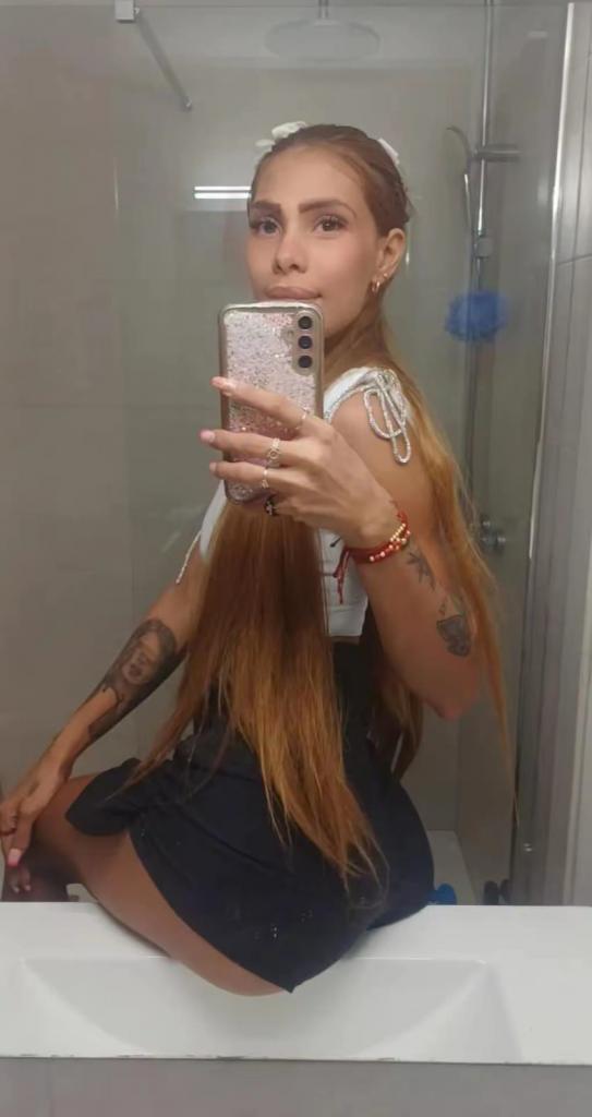 Chica busca chico en Cádiz: 