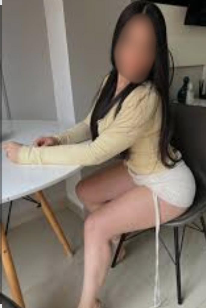 Chica busca chico en Sevilla: 