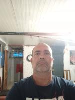 663987429: Chico busca chica en Sevilla