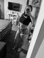 647723772: Chica busca chico en Cáceres