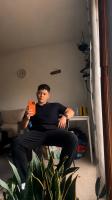611242134: Chico busca chica en Madrid
