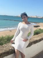 613232214: Chica busca chico en Cádiz