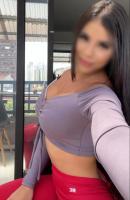 672949115: Chica busca chico en Barcelona