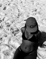 649828074: Chica busca chico en Sevilla