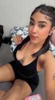 613561886: Chica busca chico en Málaga