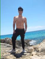 613307235: Chico busca chica en Alicante