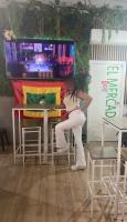664074127: Chica busca chico en Toledo