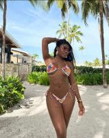 667799048: Chica busca chico en Alicante
