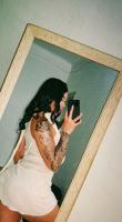 687251083: Chica busca chico en Sevilla