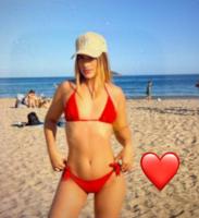 612491685: Chica busca chico en Málaga