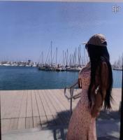 667798559: Chica busca chico en Valencia