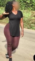 613401211: Chica busca chico en Gerona
