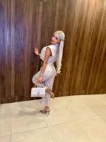 611329453: Chica busca chico en Barcelona