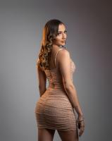 670344613: Chica busca chico en Valencia