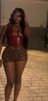 621325533: Chica busca chico en Madrid