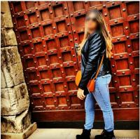 698816291: Chica busca chico en Barcelona