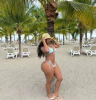 634135666: Chica busca chico en Gerona