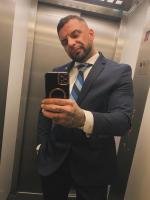 614100528: Chico busca chica en Sevilla