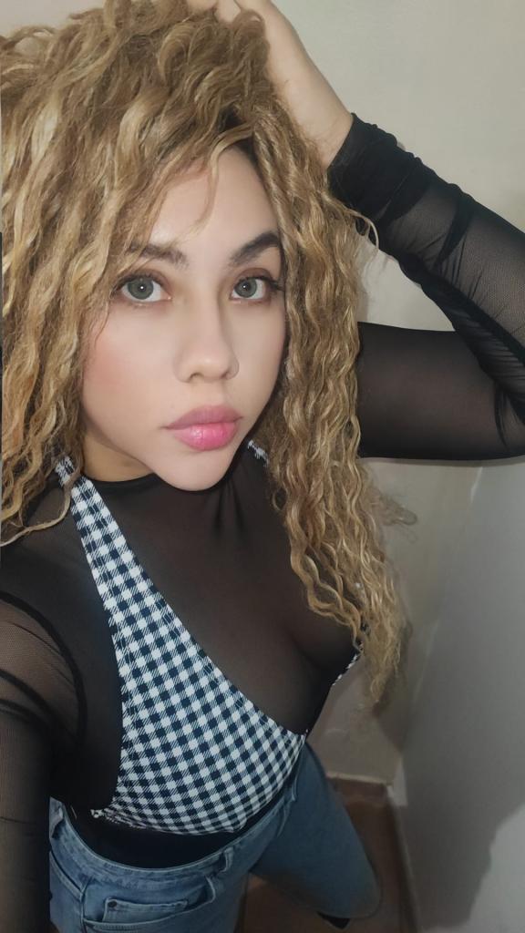 Chica busca chico en Barcelona: 