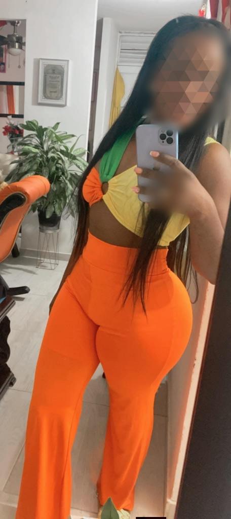 Chica busca chico en Málaga: Chica busca chico