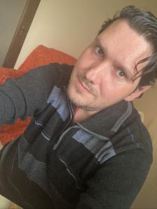611352374: Chico busca chica en León