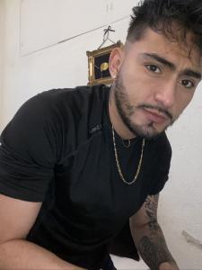 641662657: Chico busca chica en Sevilla