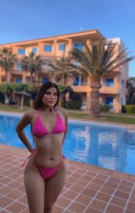 Chica busca chico en Alicante: 