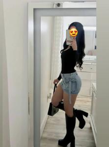 Chica busca chico en Sevilla: 