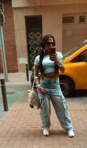 631009572: Transexual en Lérida