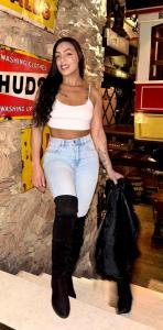 666321051: Chica busca chico en Badajoz