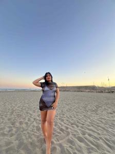 697638299: Chica busca chico en Málaga