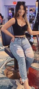 613773485: Chica busca chico en Melilla