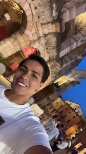 Chico busca chica en Málaga: 
