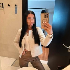 Chica busca chico en Lérida: 