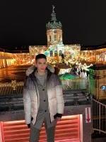 607157425: Chico busca chica en Valladolid