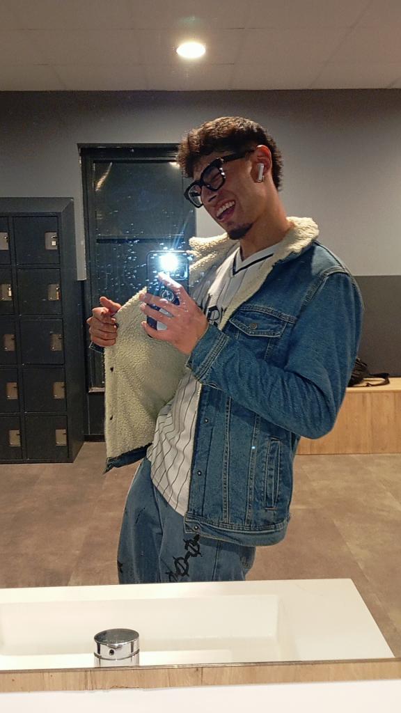 Chico busca chica en Madrid: 