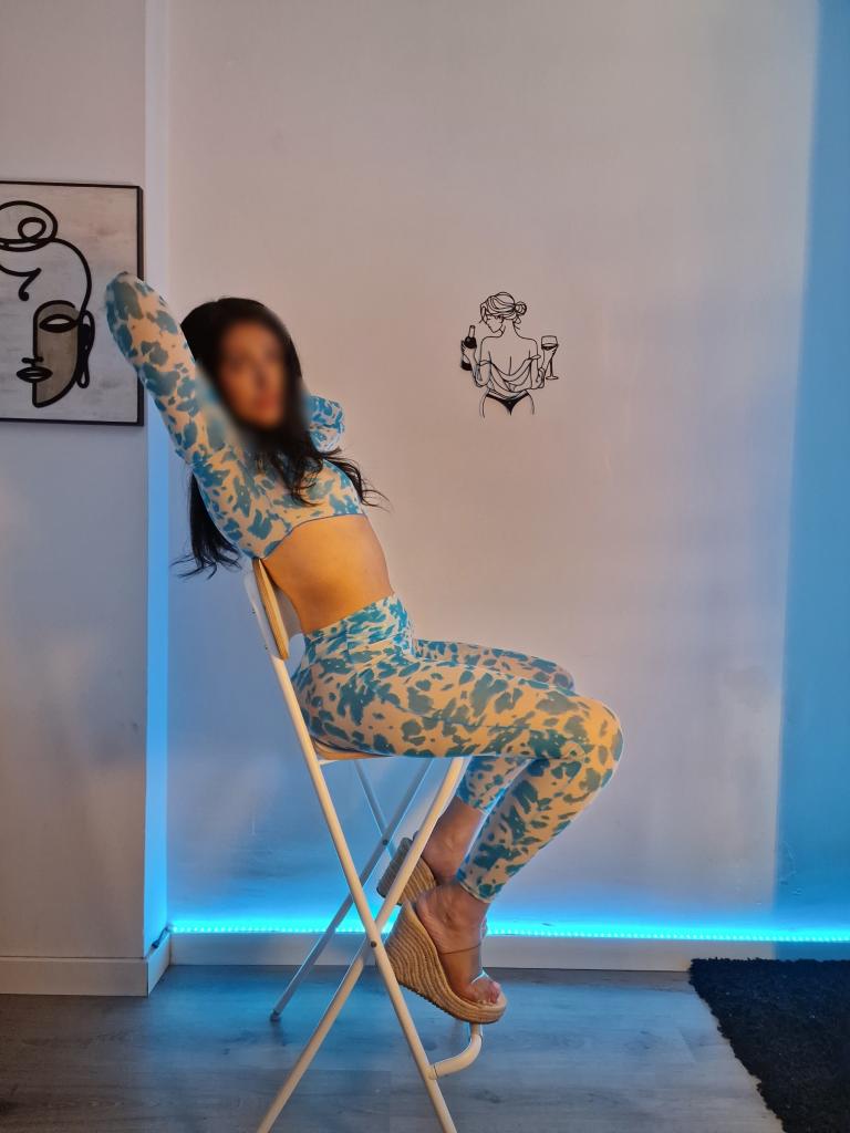 Chica busca chico en Alicante: 