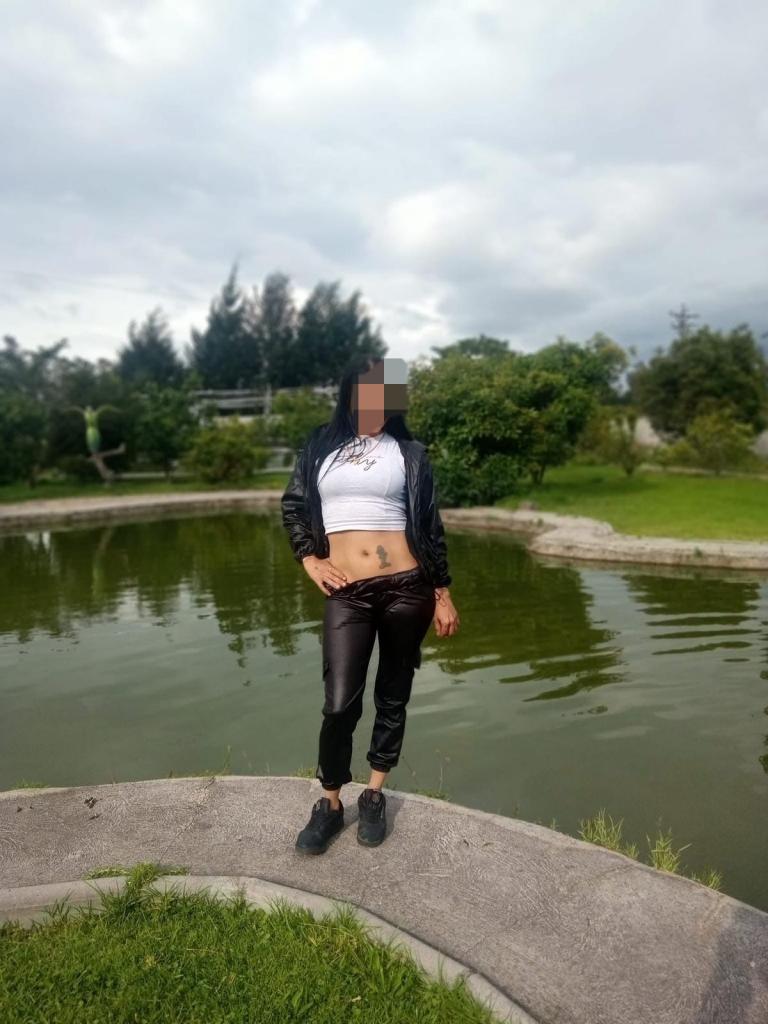 692349181: Chica busca chico en Cádiz