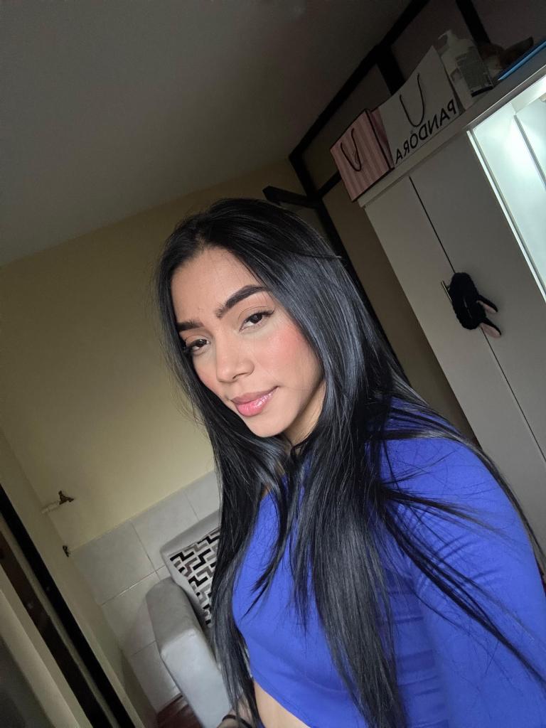 Chica busca chico en Granada: 