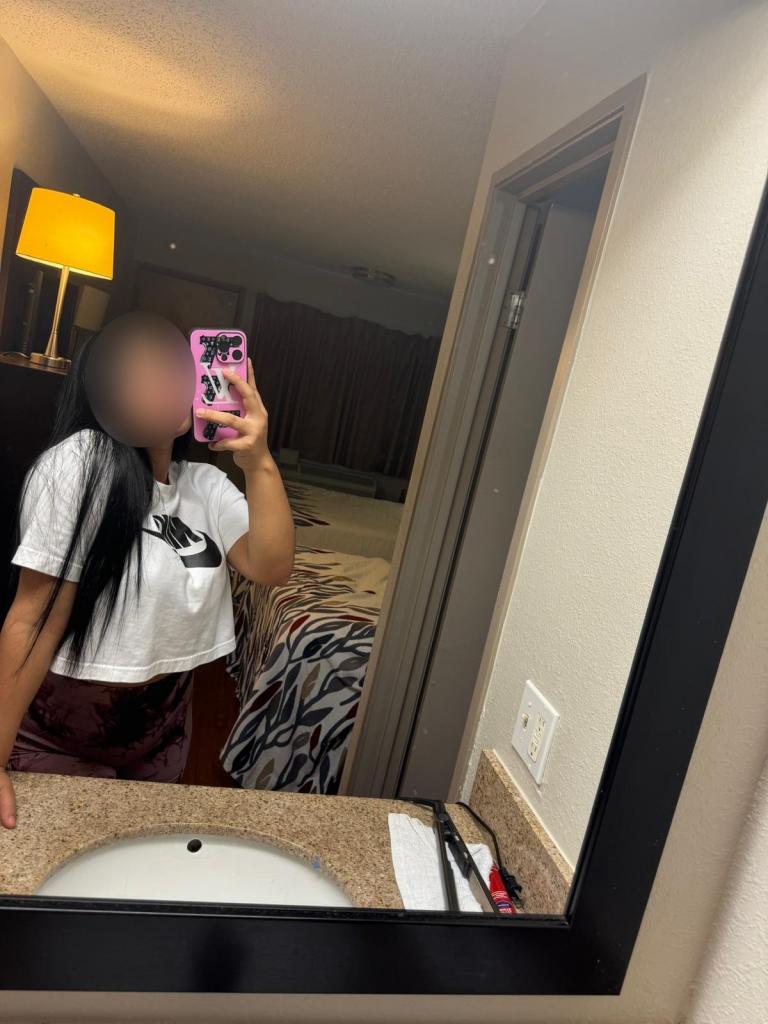 613578481: Chica busca chico en Tenerife