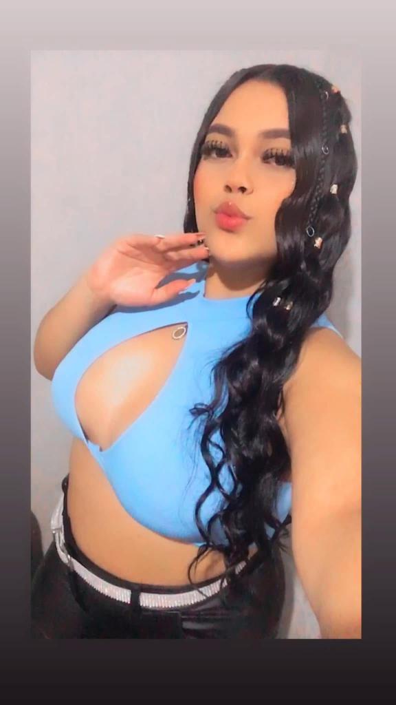 Chica busca chico en Almería: Chica busca chico