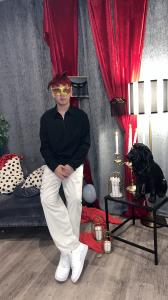 623704745: Chico busca chica en Madrid