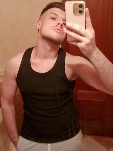 623359647: Chico busca chica en Huelva