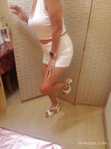611319059: Chica busca chico en Murcia
