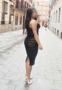 631305044: Chica busca chico en Madrid