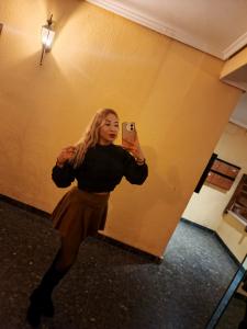 643651898: Chica busca chico en Navarra