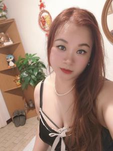 651163116: Chica busca chico en Barcelona