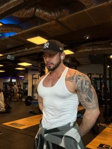 624411692: Chico busca chica en Málaga