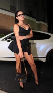 624986947: Chica busca chico en Pontevedra